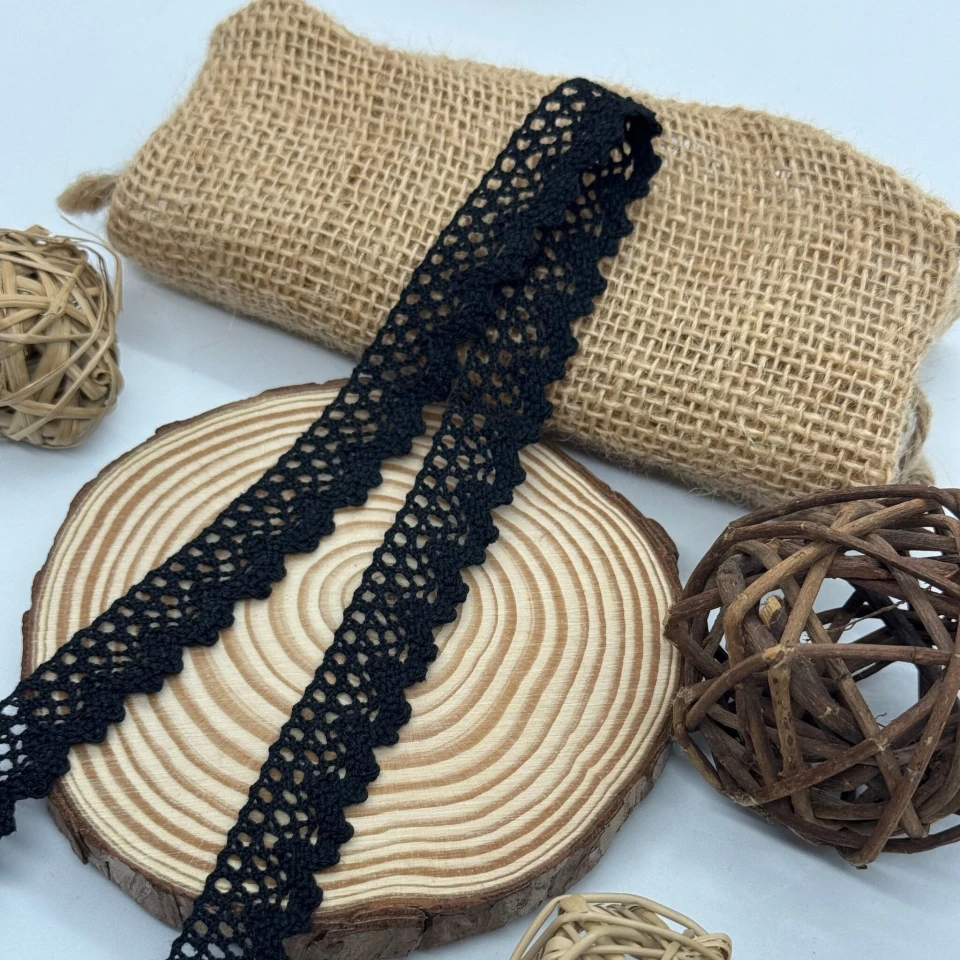 Мереживо макраме 7270 (200 ярдів/182,8 м.), чорний