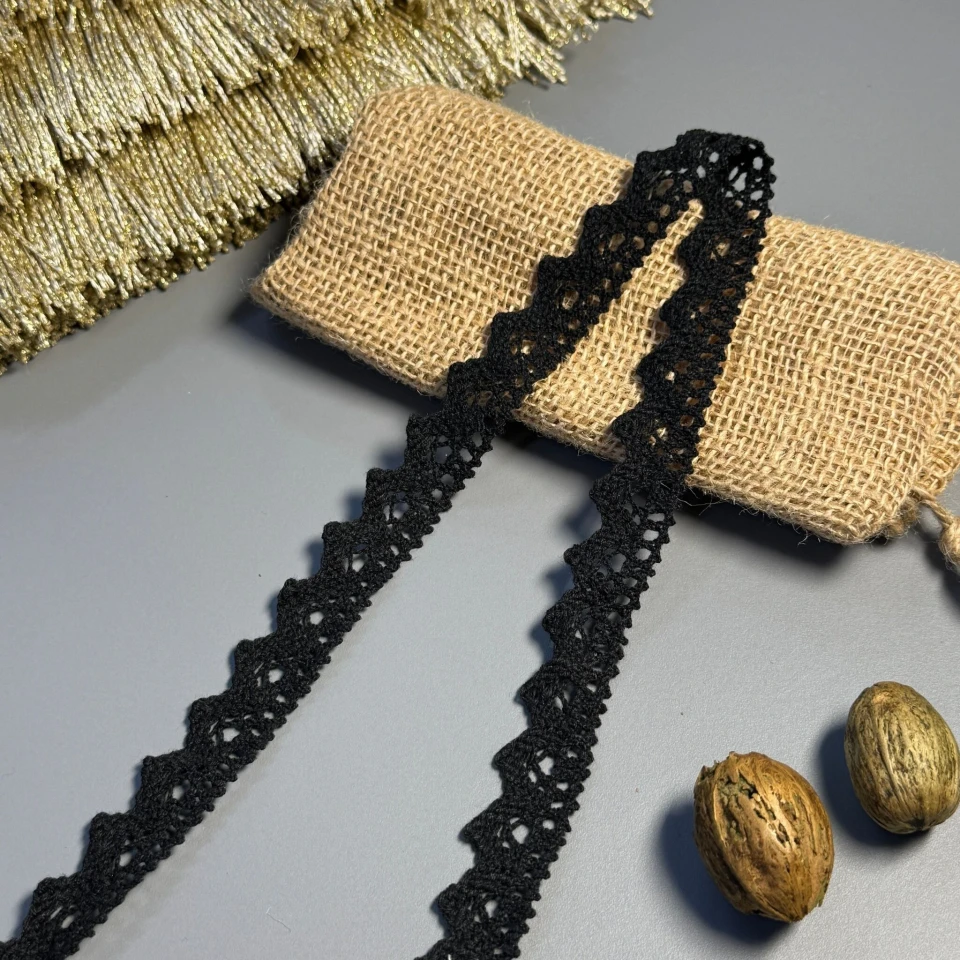 Кружево макраме 11-2 2 см.(200 ярдов/182,8 м.), черный