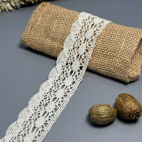 Мереживо макраме 8547 4 см (200 ярдів/182,8 м.), бежевий