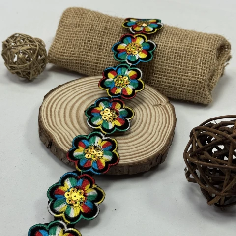 Тесьма клеевая 8188 (4.8 м), 6 цветной