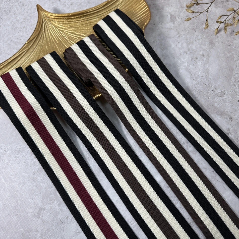 Лампас трикотажний 4 см «5 ліній»(50 м), чорний+чорний