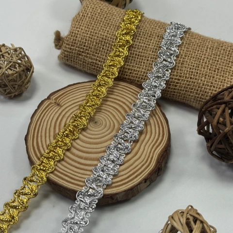 Тасьма люрекс 13-7103 (20 ярдів/18,28 м.), золото