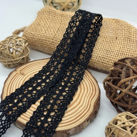 Мереживо макраме 6100 3см.(200 ярдів/182,8 м.), чорний