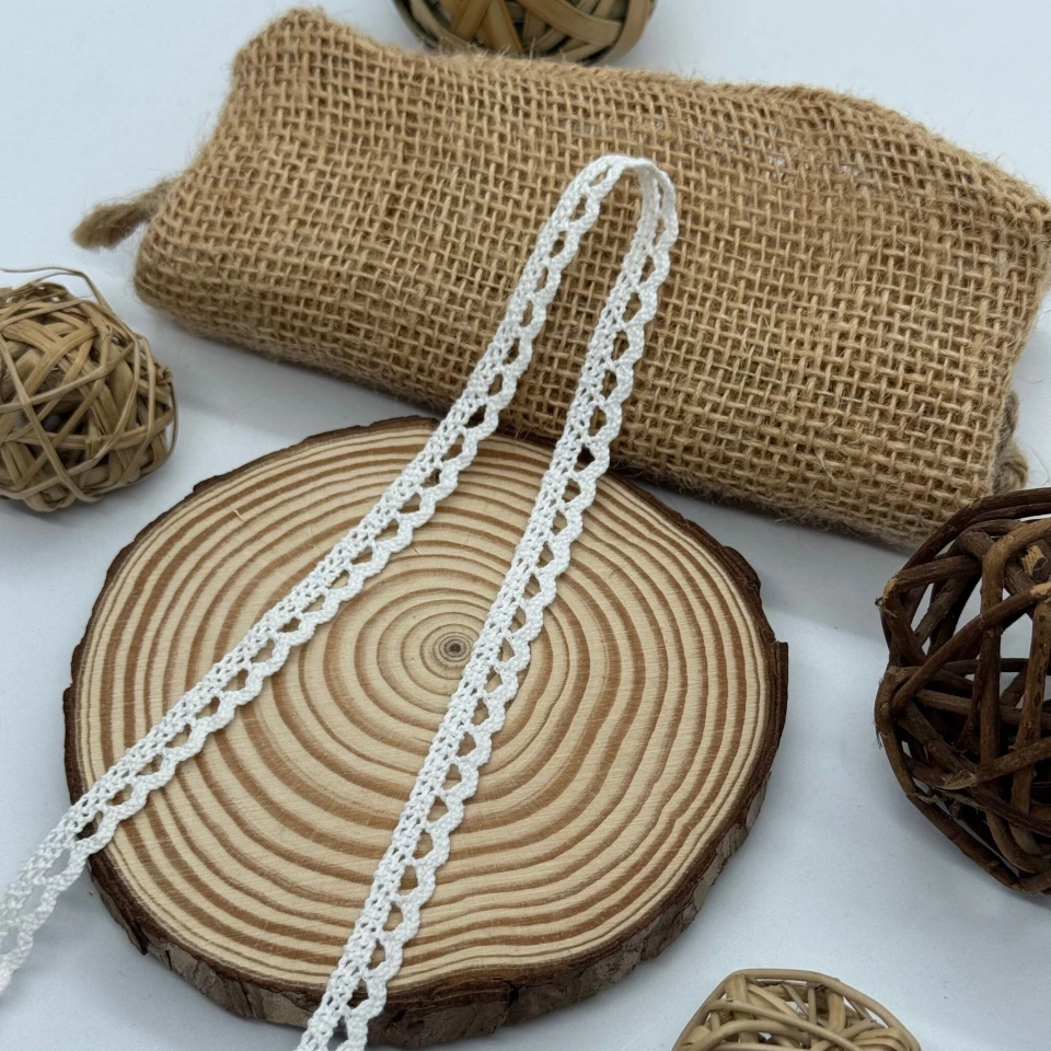 Мереживо макраме 8028 1 см.(300 ярдів/274,3 м.), молочний