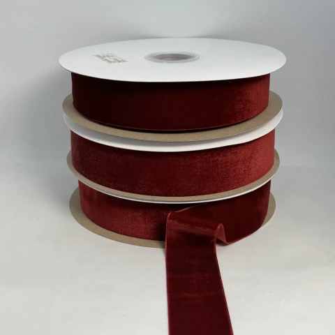 Стрічка оксамит 3.8 см (25 ярдів/22,75 м.), 95 темний бордовий