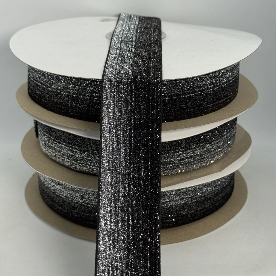 Стрічка оксамитова парча люрекс 3.8 см (25 ярдів/22,75 м.), 45 чорний + срібло
