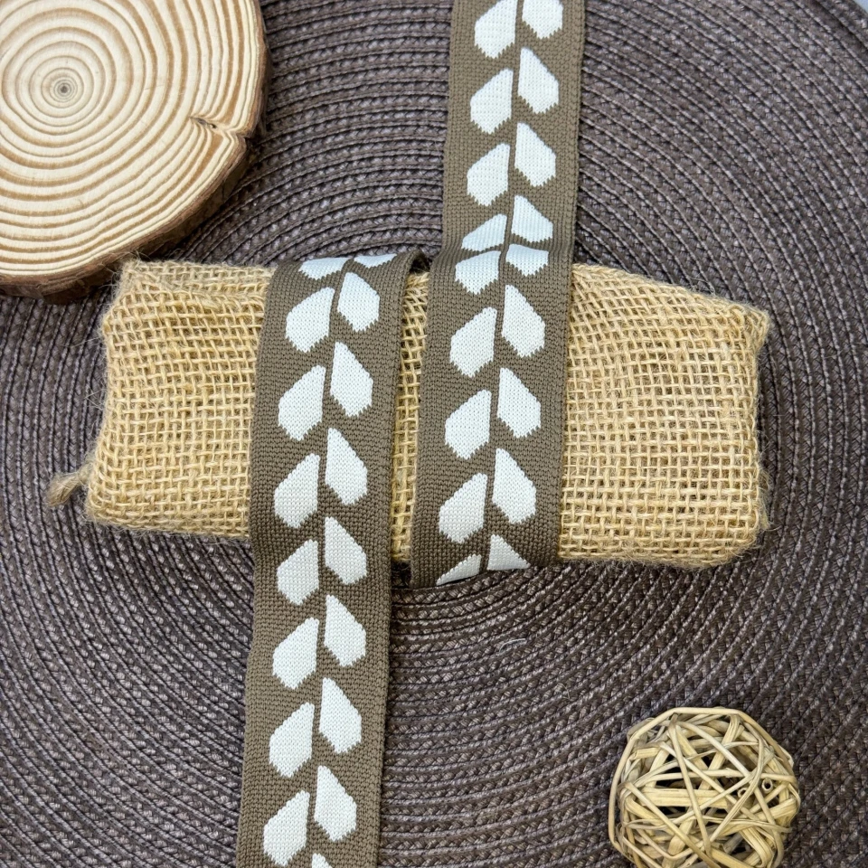 Лампас трикотажний D#3 3.5 см (50 м), C:2 темно бежевий