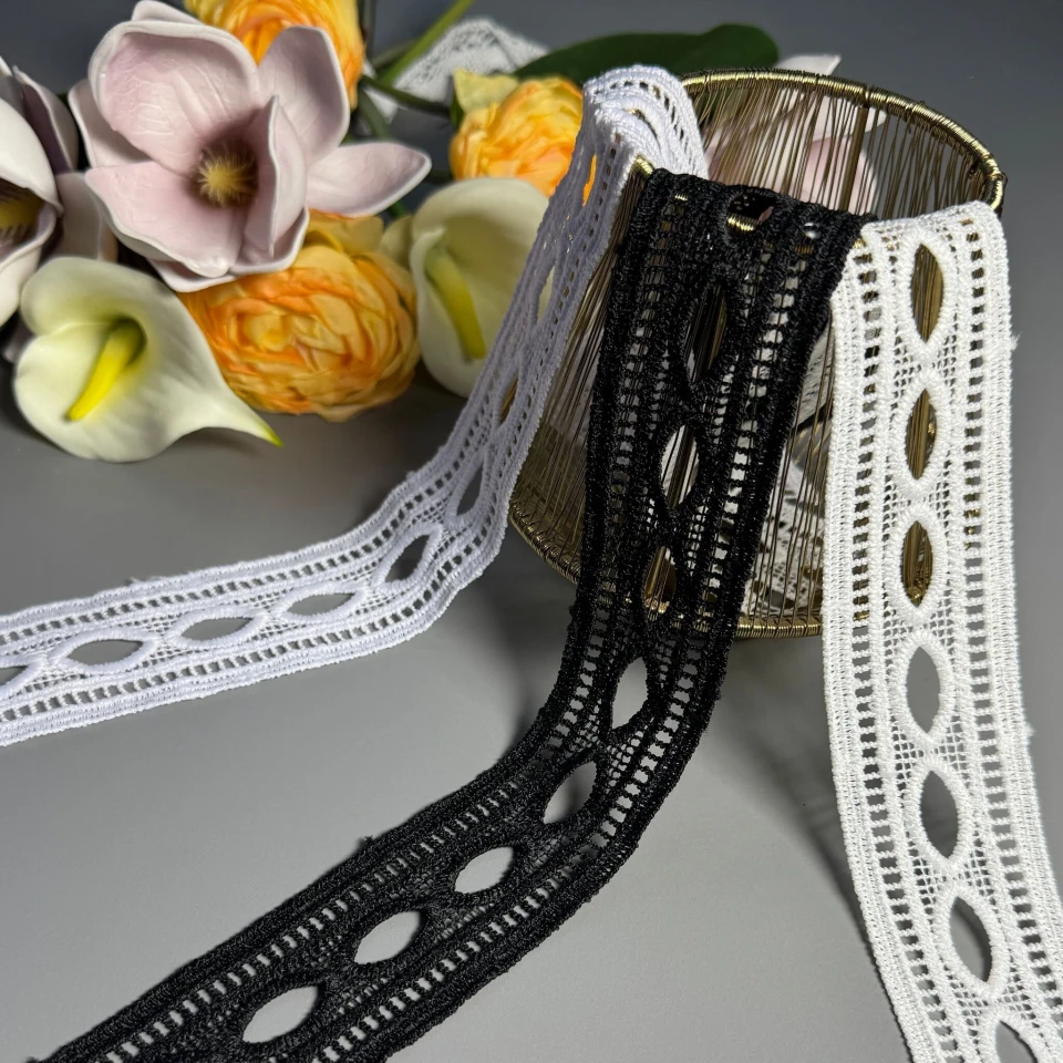 Мереживо поліестер ВВ103289 4 см.(15 ярдів/13.5 м.), білий