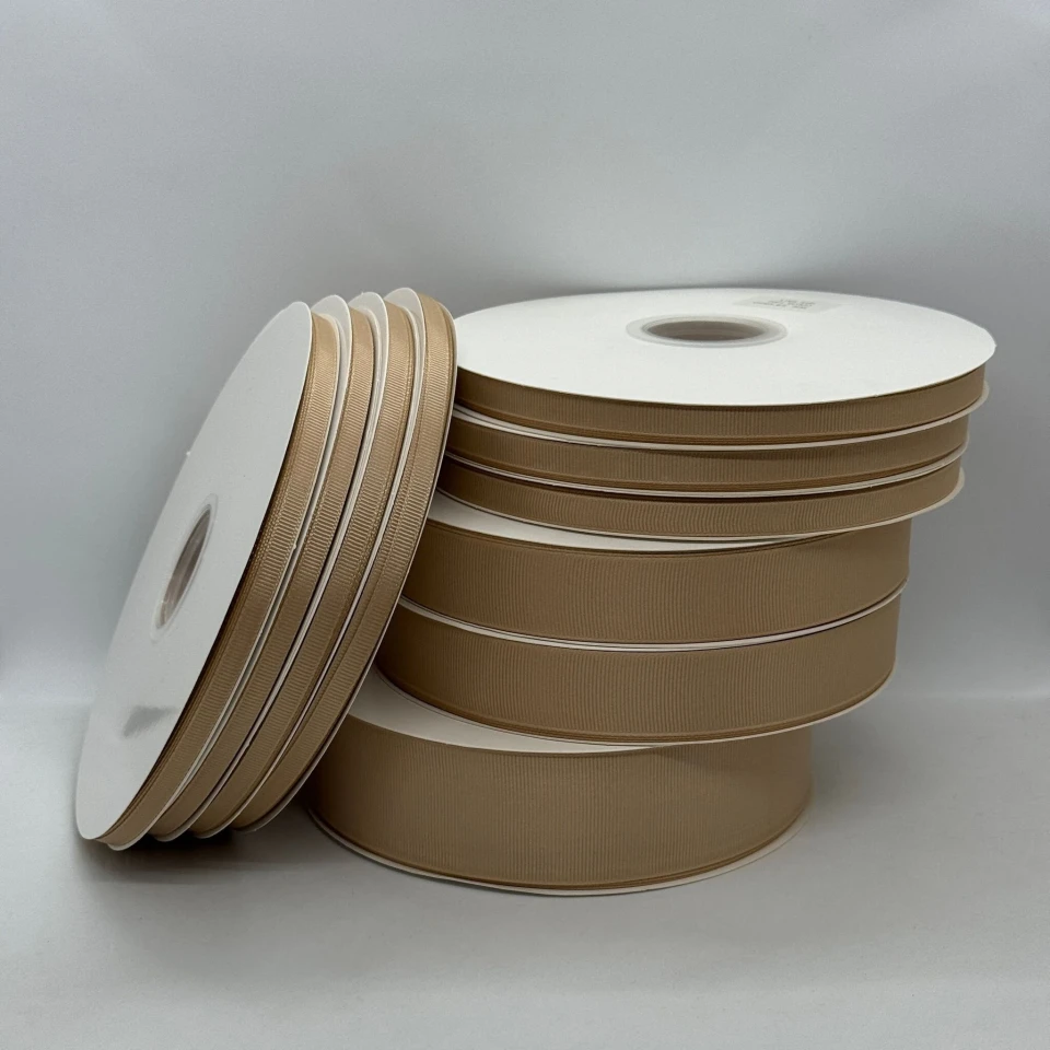 Лента репс 0.65 см (100 ярдов/91 м.), 1202 кофе с молоком