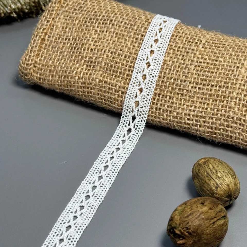 Мереживо макраме 5212  1,5 см.(300 ярдів/274,3 м.), молочний