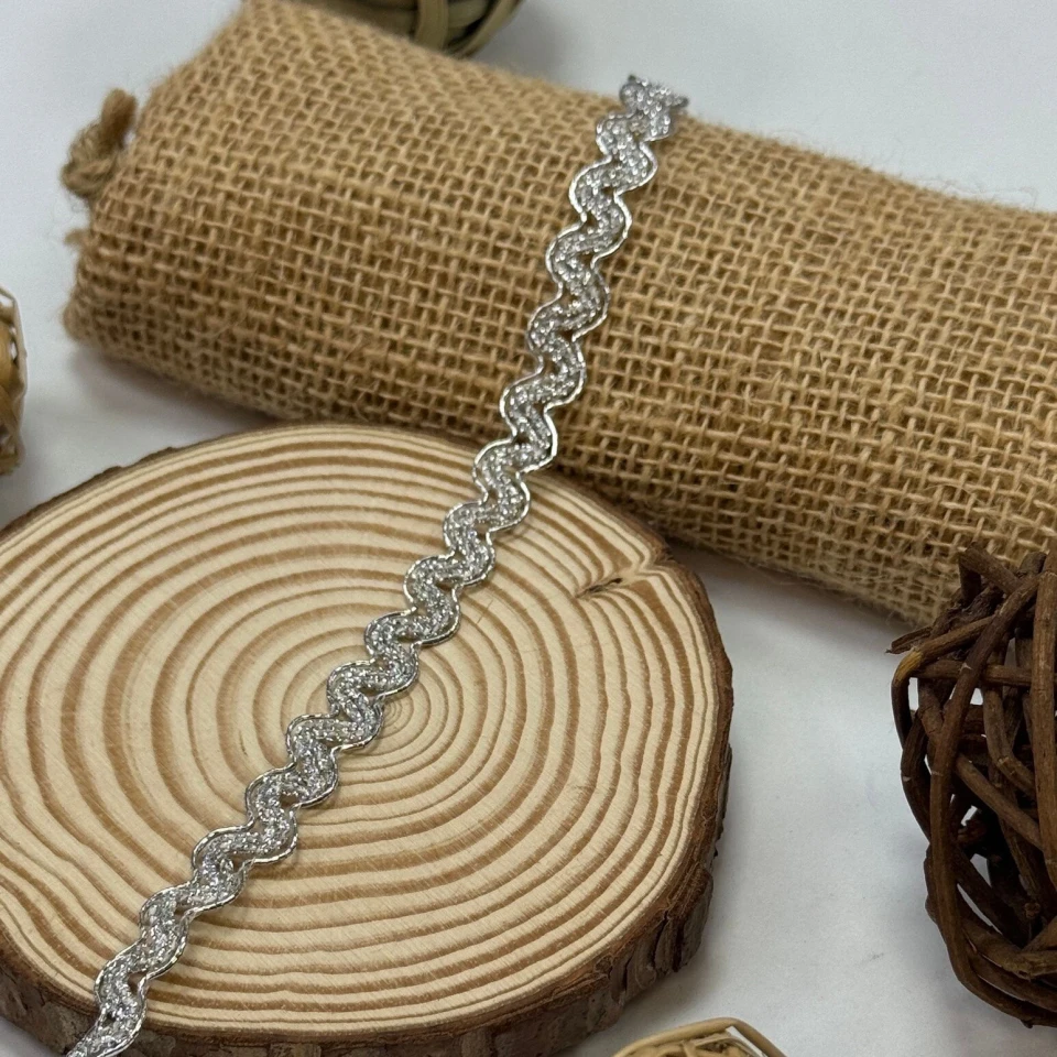 Тасьма люрекс 9786 (20 ярдів/18,28 м.), срібло