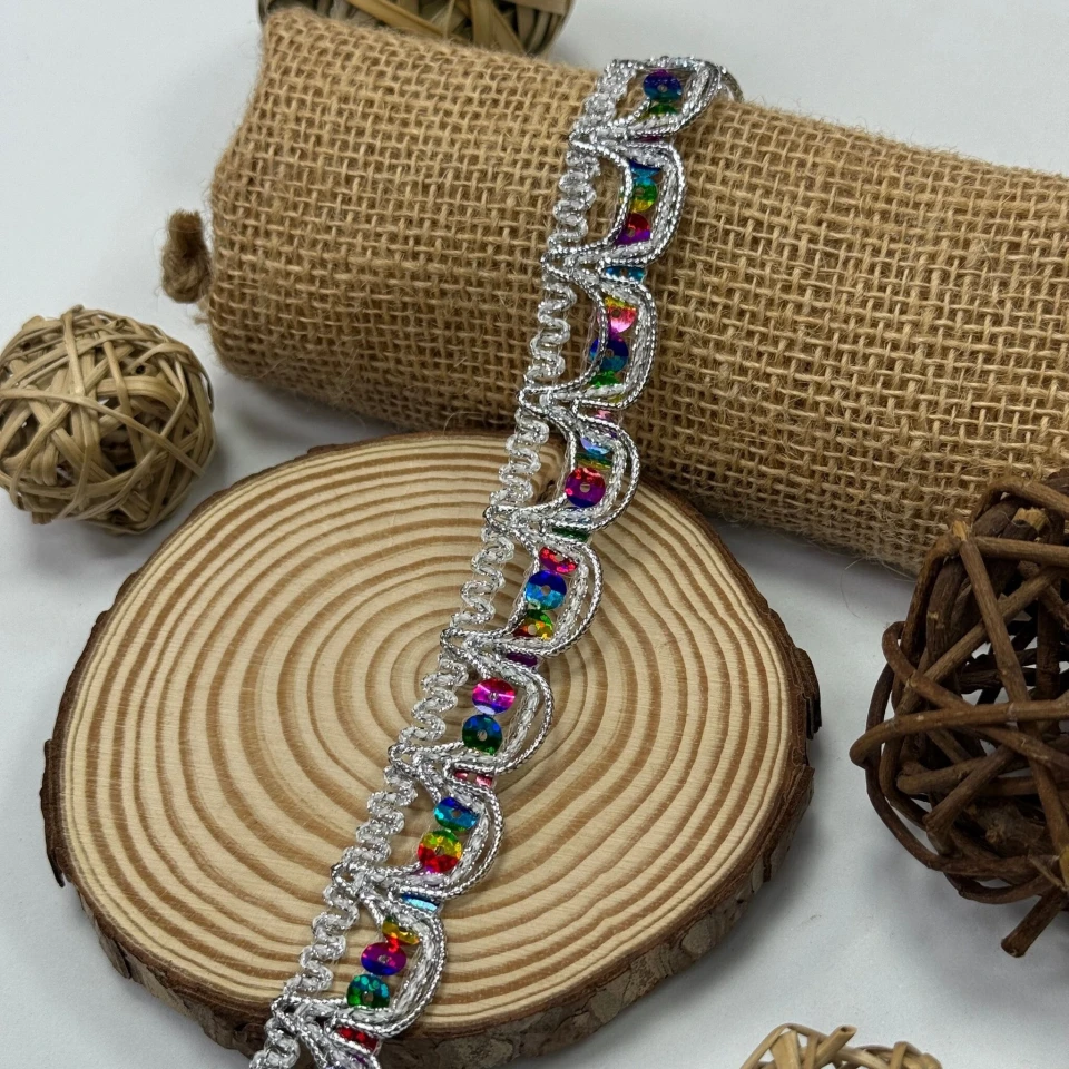 Тасьма люрекс 13-4100 (20 ярдів/18,28 м.), срібло