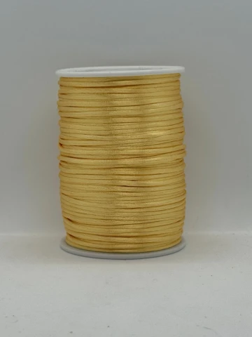 Атласная корсетная тесьма 2.3 мм (100 ярдов/91,44 м.), 22 молочный