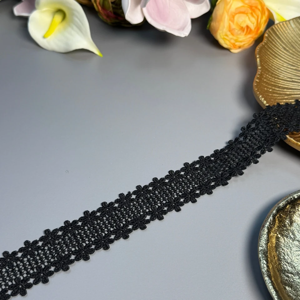 Кружево полиэстер ВВ103518а 3 см.(30 ярдов/27.3 м.), черный