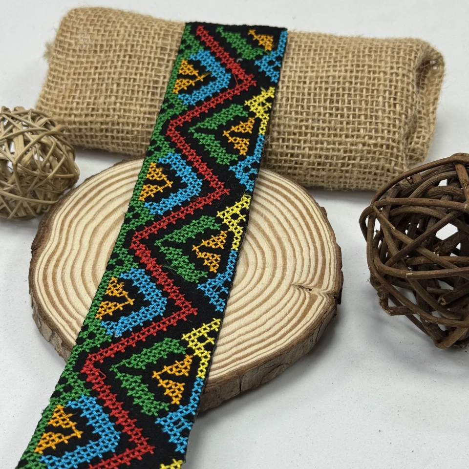 Тасьма клейова 82 (9.6 м), червоний