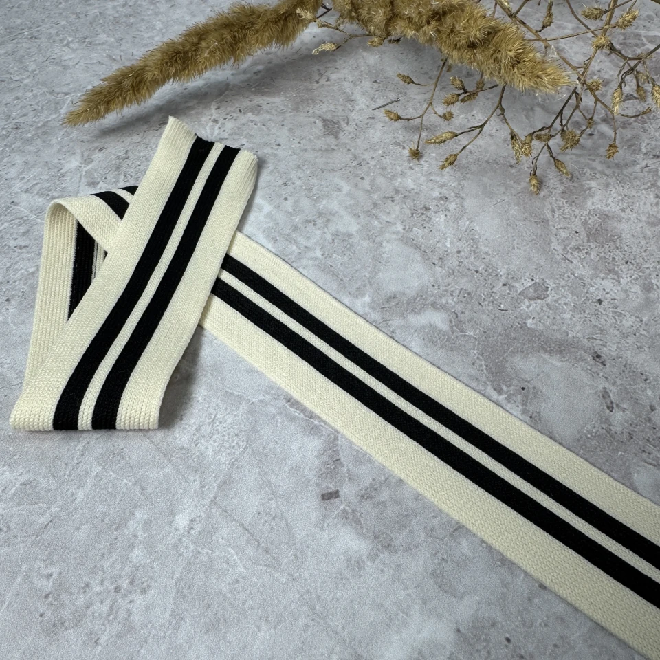 Лампас трикотажний Спорт 4 см (45 м), D:4 білий+чорний