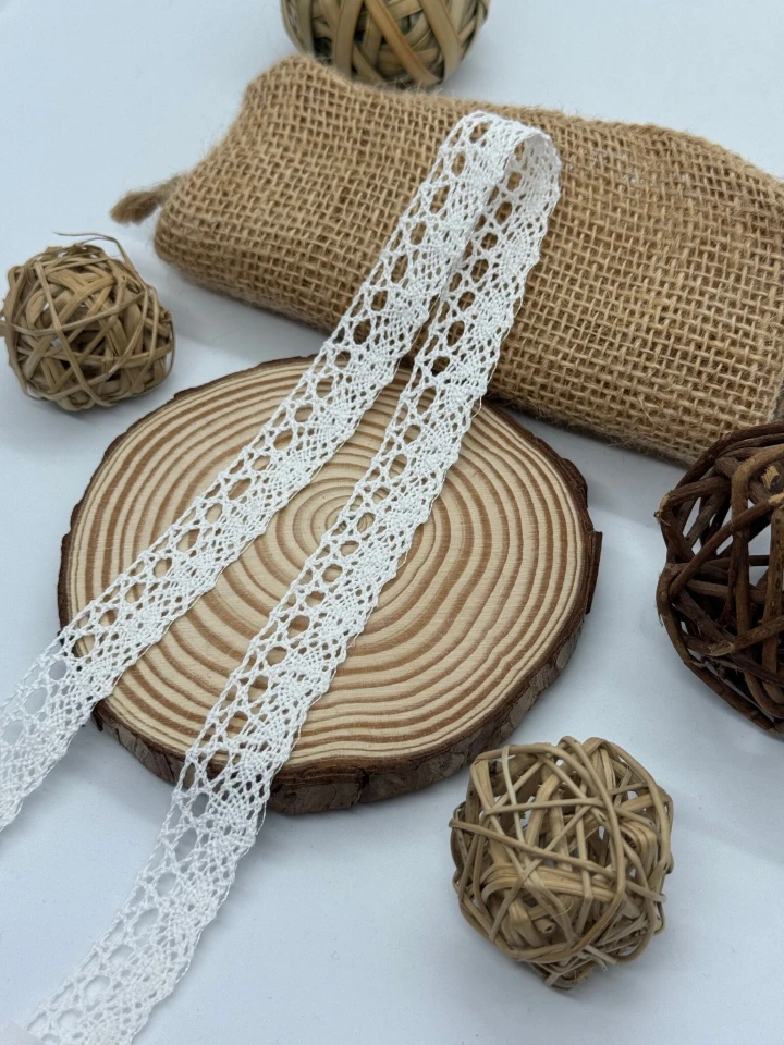 Мереживо макраме 5025 2 см.(300 ярдів/274,3 м.), білий