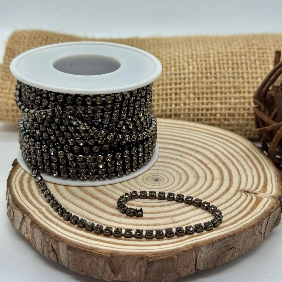 Цепі камні на бабінах ss 12 3 мм (10 ярдів), сірий гематит