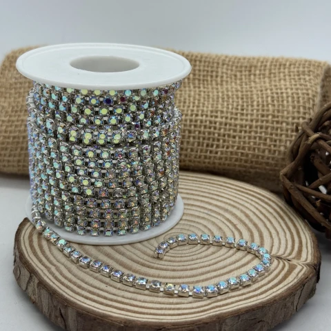 Цепі камні на бабінах ss 16 4 мм (10 ярдів), срібло АВ