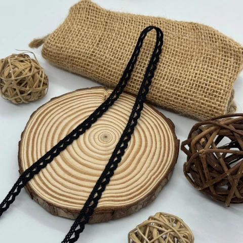 Кружево макраме 8028 1 см.(300 ярдов/274,3 м.), чёрный