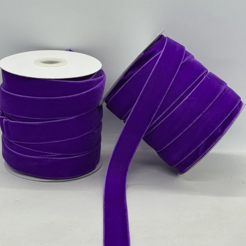 Стрічка оксамит 2 см (25 ярдів/22,75 м.), 56 фіолетовий
