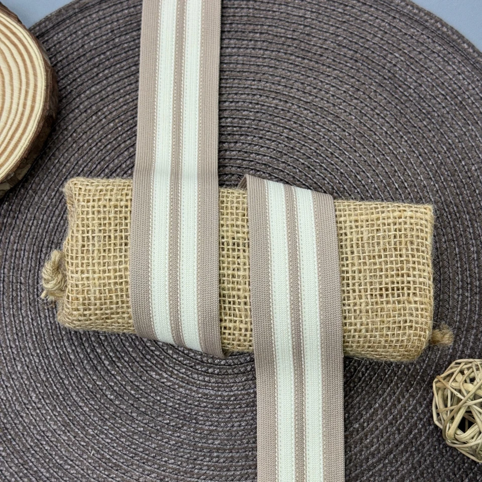 Лампас трикотажний D#4-1 4 см (50 м), C:9 молочний+світло сірий